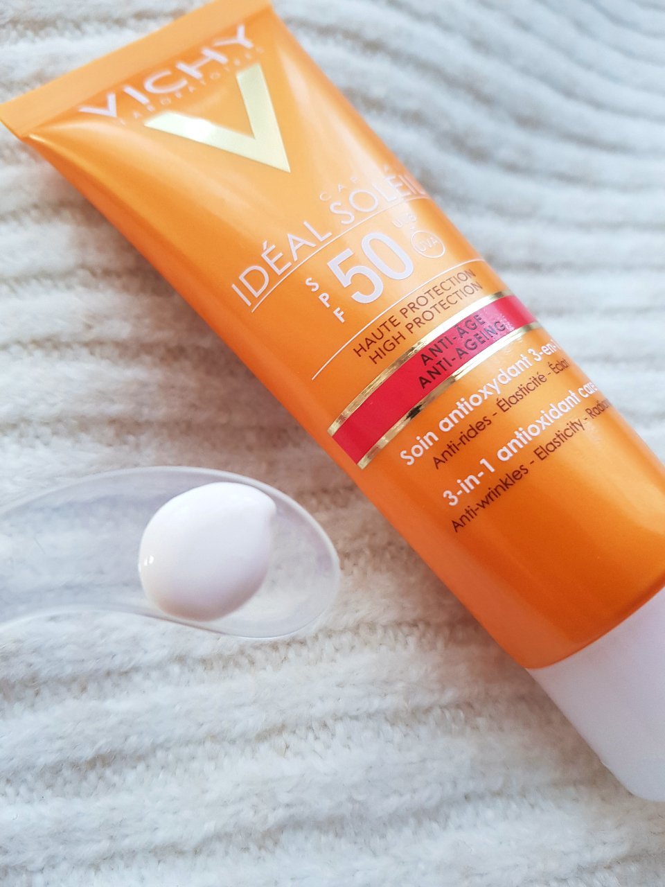 vichy sunscreen for oily skin review