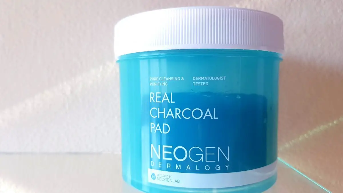 Review: NEOGEN Dermalogy Real Charcoal Pads *renewal*