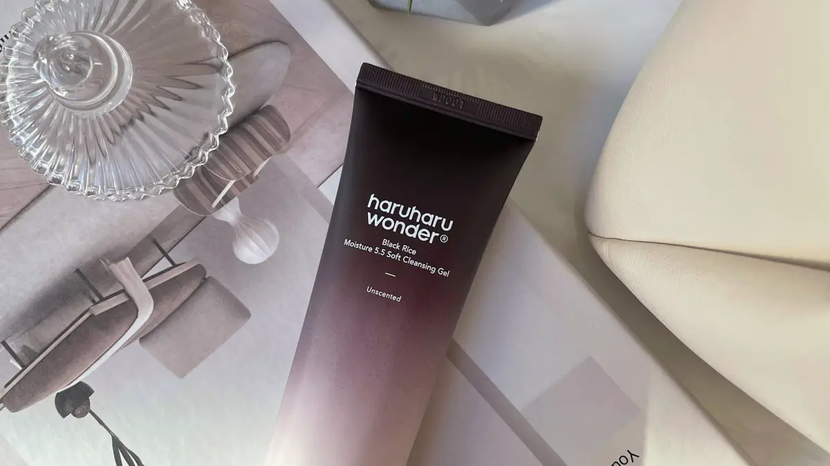 Haruharu Wonder Black Rice Moisture Soft Cleansing Gel